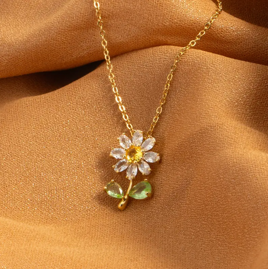 PG21 - 18K Gold Plated Stainless Steel Sunflower Necklace