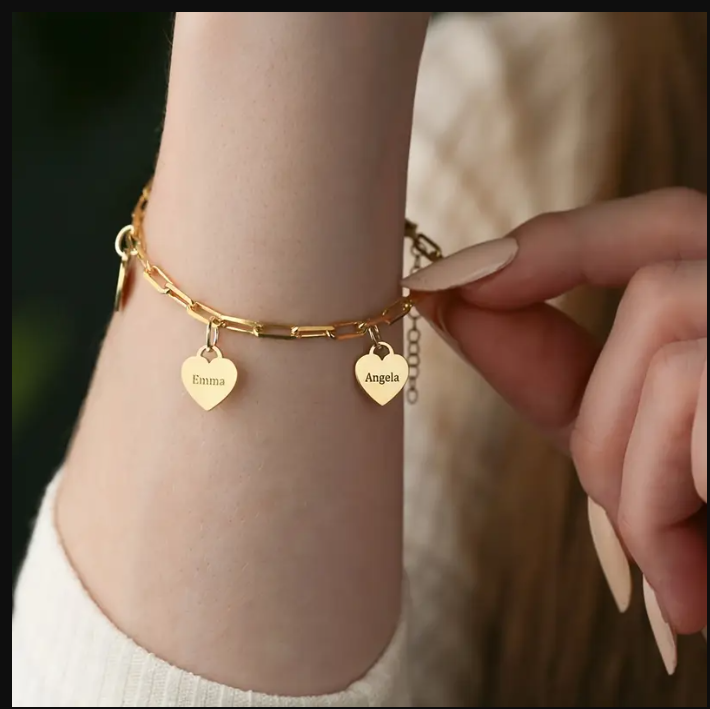 PG29 - Personalized 18K Gold Plated Stainless Steel Heart Charm Bracelet